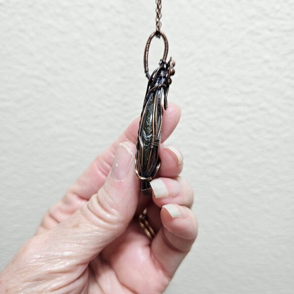 Handmade Copper Wire Wrapped Labradorite Pendant with Copper beads - Picture 10 of 10